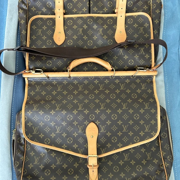 Louis Vuitton Sac Chasse Hunting Bag 18.9 x 15.7 x 8.7 inches - Picture 15 of 16